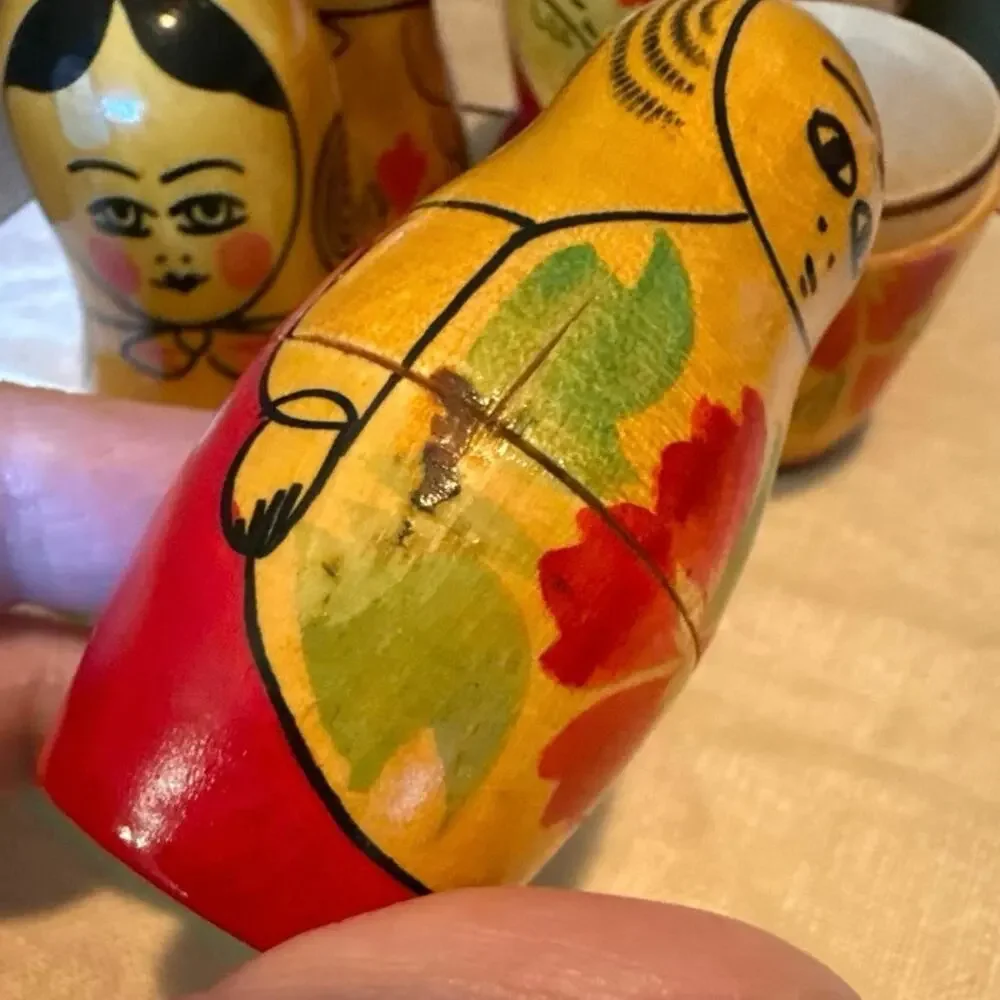 USSR Matryoshka • 5‑Piece Floral Nesting Doll • Vintage
